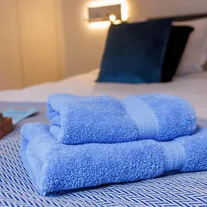 Bed & Breakfast Apl8 St-anna